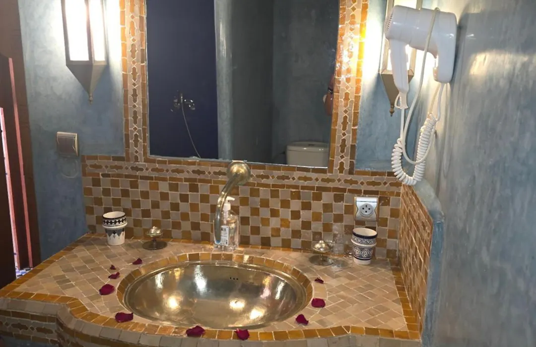 Riad Kenzo-1